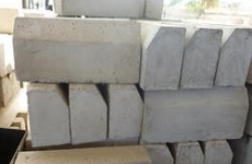 cement-concrete-kerb-stone-250x250